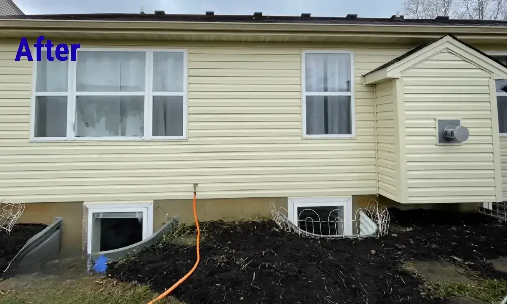 After House Washing Eugene showing clean vinyl siding following professional soft washing that removed algae, mildew, and dirt.
